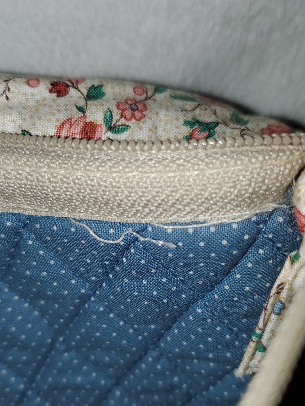 VTG Vera Bradley Indiana Cream Quilted Floral Crossbody Bag Retired 1980s - Picture 12 of 14